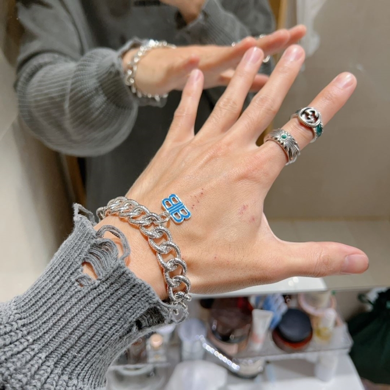 Ba1en*iaga bracelets